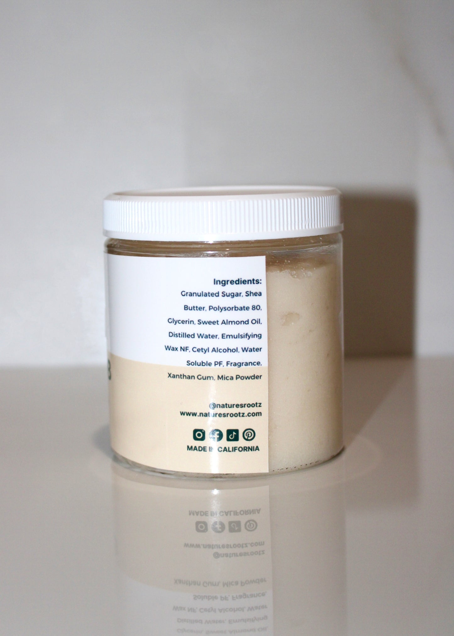 Exfoliante para el cuero cabelludo y el cuerpo de vainilla